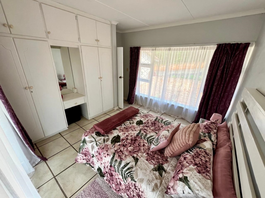 To Let 3 Bedroom Property for Rent in Gonubie Eastern Cape